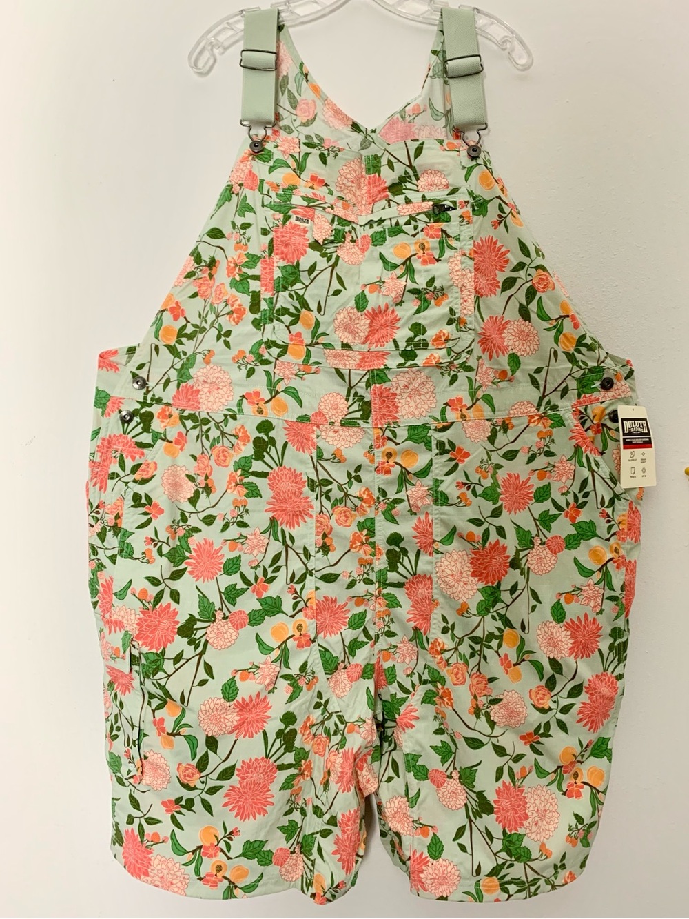 NWT 4X Duluth Heirloom Gardening Short
Overalls Multi Ditsy Garden 10” Inseam